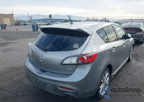 2011 Mazda 3 S z USA, uszkodzony, nr VIN JM1BL1K69B1398748